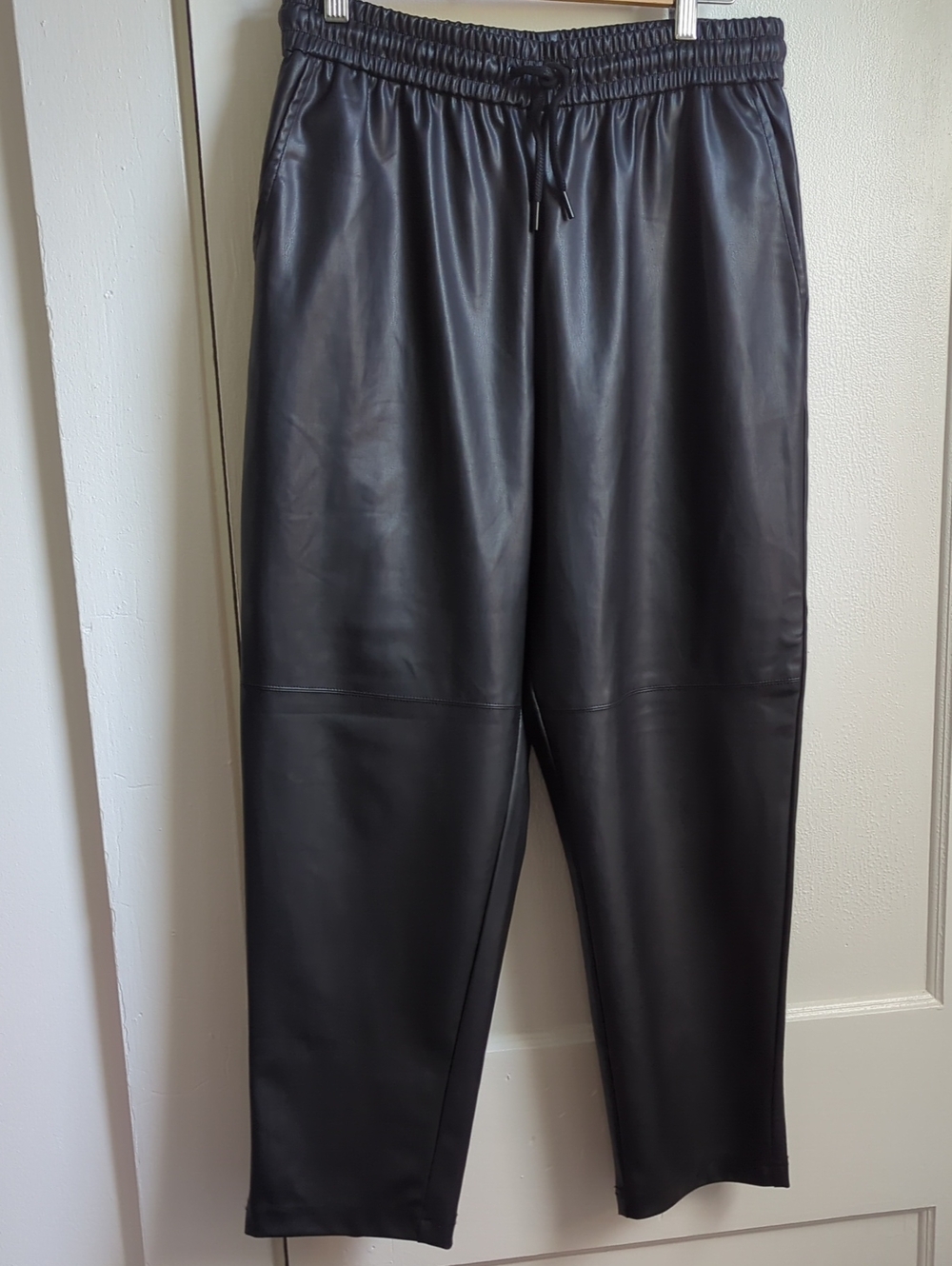 Women's Zara Black Faux Leather Joggers Size M